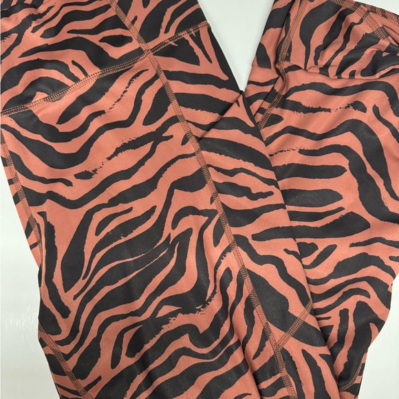 Pure luxe leggings 7/8 mahogany zebra oasis twist - Picture 2 of 4